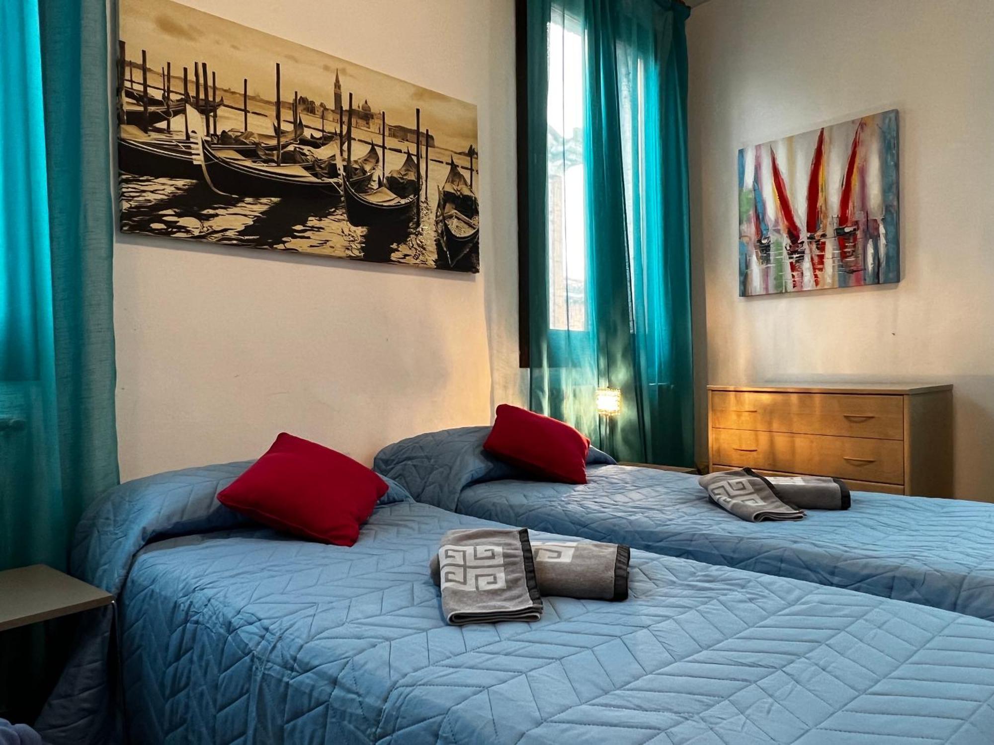 Tintoretto 1 Con Terrazza Sopra Il Tetto, 3 Bagni, 3 Grandi Camere Da Letto, Super Nuovo Venice Exterior photo